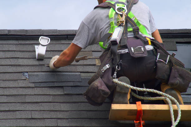 Quick and Trustworthy Emergency Roof Repair Services in Sarasota, FL